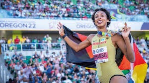 国羽双打组合表现稳定